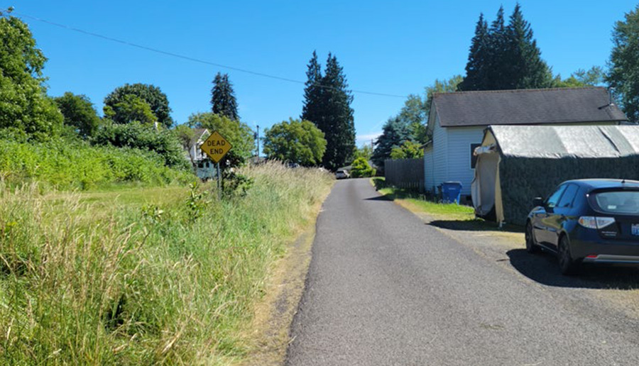 Replacement of aging and undersized water mains in downtown Ridgefield through CDBG funding to improve system reliability and capacity.